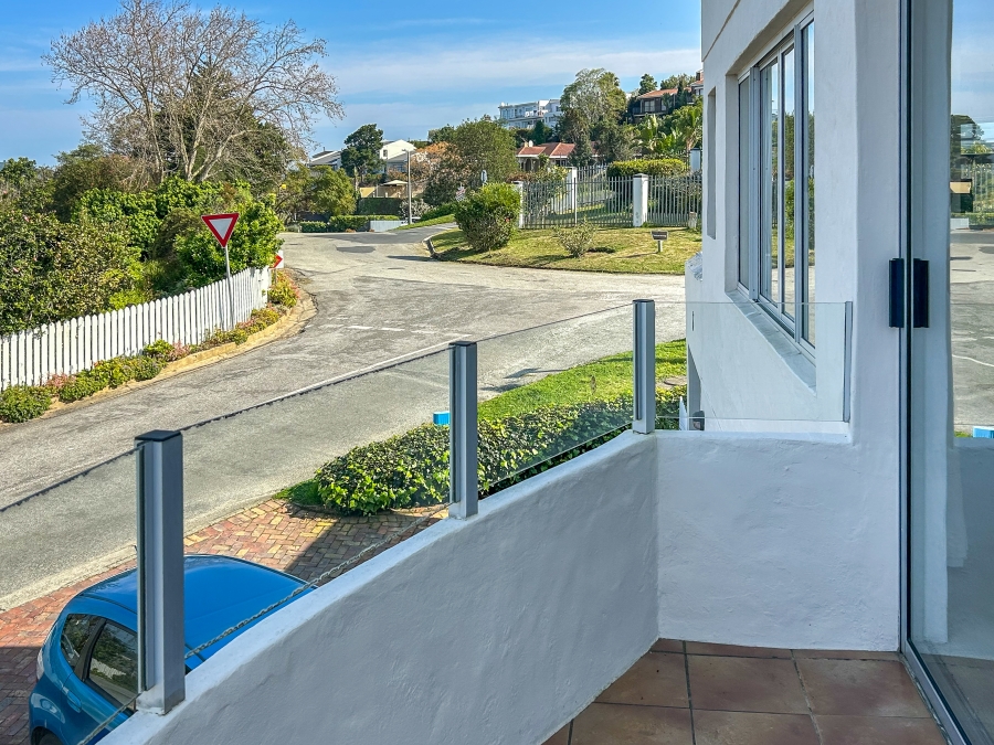5 Bedroom Property for Sale in Heuwelkruin Western Cape